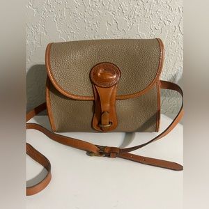 Vintage dooney & burke crossbody bag
